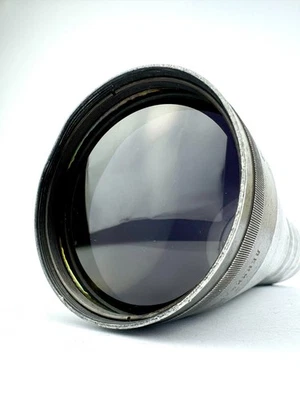 Lente soviética proyección LENKINAP RO 107-3 ROJO P 140 mm f/2,2 URSS Foto 1 de 4