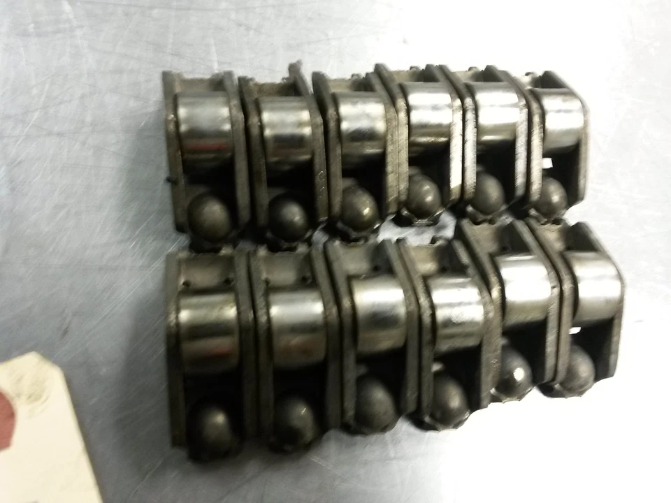 Complete Rocker Arm Set From 2012 Chevrolet Impala  3.6 Foto 1 de 4