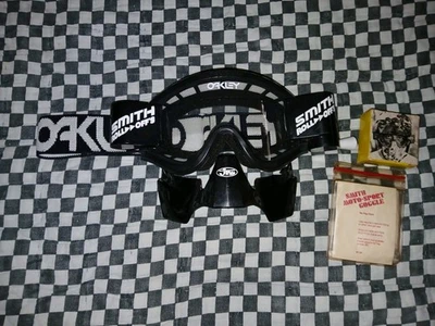 Máscara vintage Oakley O20 Oframe blanco y negro Jt 1/2 Smith Roll Offs  Foto 1 de 4
