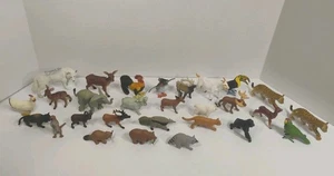 VTG Safari Ltd Lot Of 28 Solid Plastic Wild Animals Wolf Buffalo Fawn Tucan 90's - Picture 1 of 15