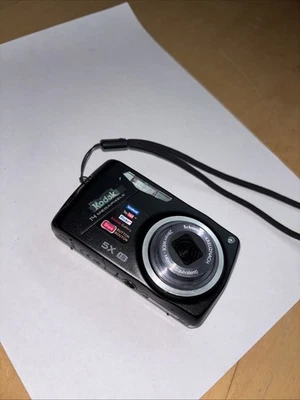Kodak EasyShare M575 Black  - Image 1 of 4