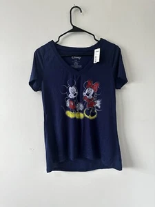 Disney Mickey And Minnie Holding Hands T-shirt Women's Large NWT - Picture 1 of 6