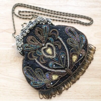 Bolso de Noche Negro Ornamentado Multicolor Iridiscente Cuentas Bloqueo de Beso Correa de Cadena Foto 1 de 4