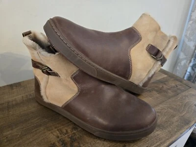 Olukai Pehuea Hulu Women's 11 Boots Brown Shearling Ankle Bootie Leather Suede  - Image 1 of 4