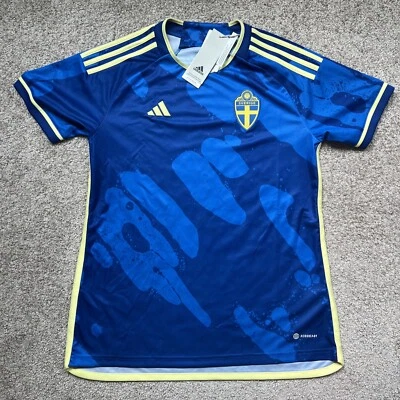  Camiseta deportiva Adidas para mujer mediana Suecia 2023 visitante azul HT7142 Foto 1 de 4