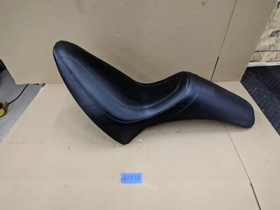 Asiento Fastback Mustang para Harley-Davidson Softail 2000-2006 neumático trasero estándar Foto 1 de 4