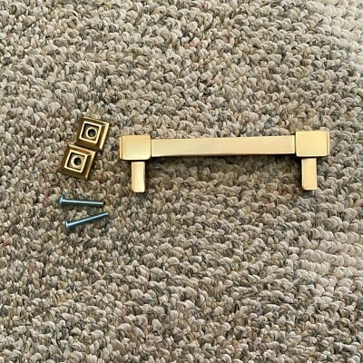 Restauración Hardware Dillon 4 pulgadas cajón tirador latón 24120251 Foto 1 de 4