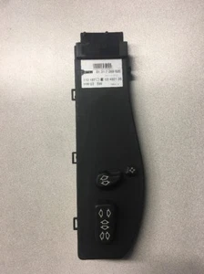 03-05 Interruptor asiento pasajero delantero derecho Land Rover Range Rover HSE 7 069 620 - Imagen 1 de 6