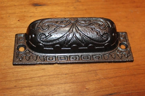 Antique Victorian Cast Iron Detailed Bin Apothecary Cupboard Drawer Pull L-121 Cover