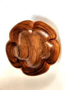 Monkeypod Wooden bowl flower shaped MCM pre-owned excellent condition 10" - Bild 1 von 10