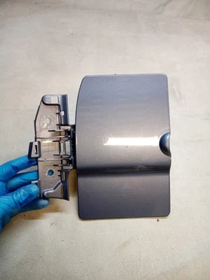 Vauxhall Vivaro Renault Trafic 1.9 2.0 2.5 Fuel Tank Filler Flap Cap 2001-14 - Image 1 of 4