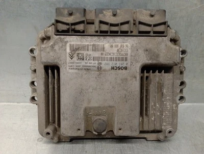 9663786880 CENTRALINA MOTORE / BOSCH / 0281012982 / 4472157 PER CITROËN JUMPY 1. - Immagine 1 di 4