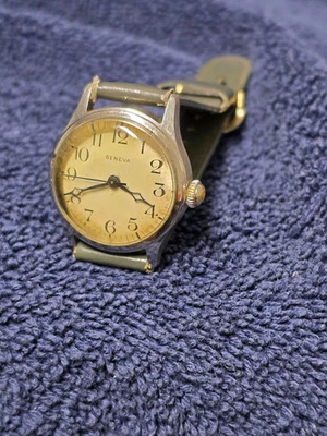 De colección Ginebra/Allenton Todo Inoxidable Suizo Segunda Guerra Mundial Estilo Militar REPARADO FUNCIONA Foto 1 de 4