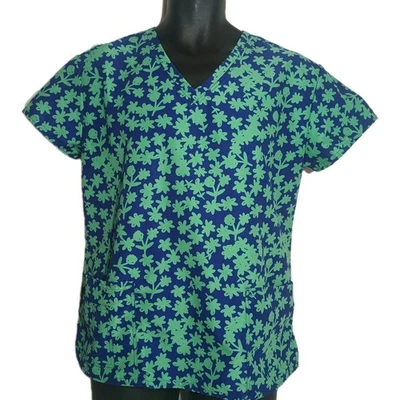  Scrubfinity BasicX Scrub Top Blue With Green Leaves Clovers Women's Size Med  - Image 1 of 4