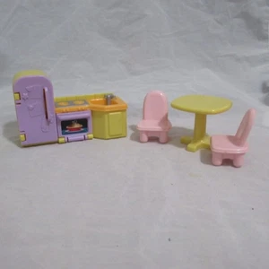 Fisher Price Love Family My First Dollhouse Cocina Fregadero Estufa De Colección Mesa - Imagen 1 de 3
