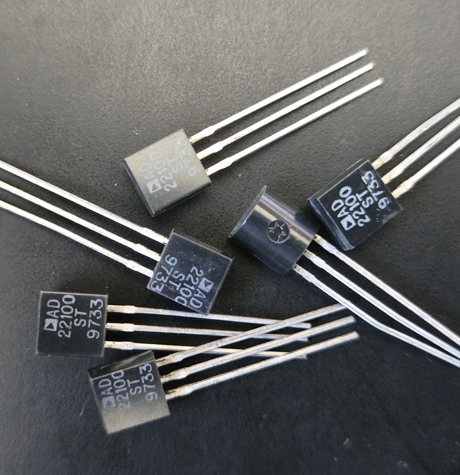 1pc Analog Devices AD22100ST Integrated Circuit Temperature Sensor ~NEW~ - Image 1 of 1