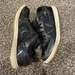 Size 11.5 - Nike SB Dunk TRD QS Low Galaxy - Picture 1 of 6