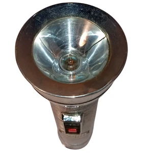 Vintage Eveready Captain Flashlight - Chrome Ribbed Metal with Red Switch - Picture 1 of 8