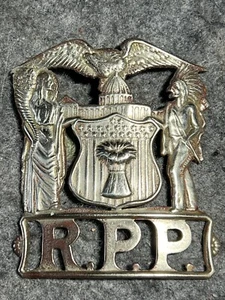 Antique C.H. Hanson Illinoise Police/Fire Hat Badge - Picture 1 of 5