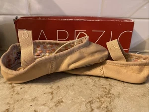 Capezio Daisy 205 Ballet Shoe (Toddler/Little Kid) 9.5 Toddler Ballet Pink NIB - Picture 1 of 4