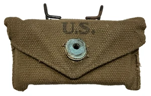 Bolsa de primeros auxilios original de la Segunda Guerra Mundial 1942 del ejército de los Estados Unidos modelo M-1924 OD3 y defecto de cartón - Imagen 1 de 8