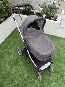 Mamas & Papas Pram With Travel Accessories - Picture 1 of 18