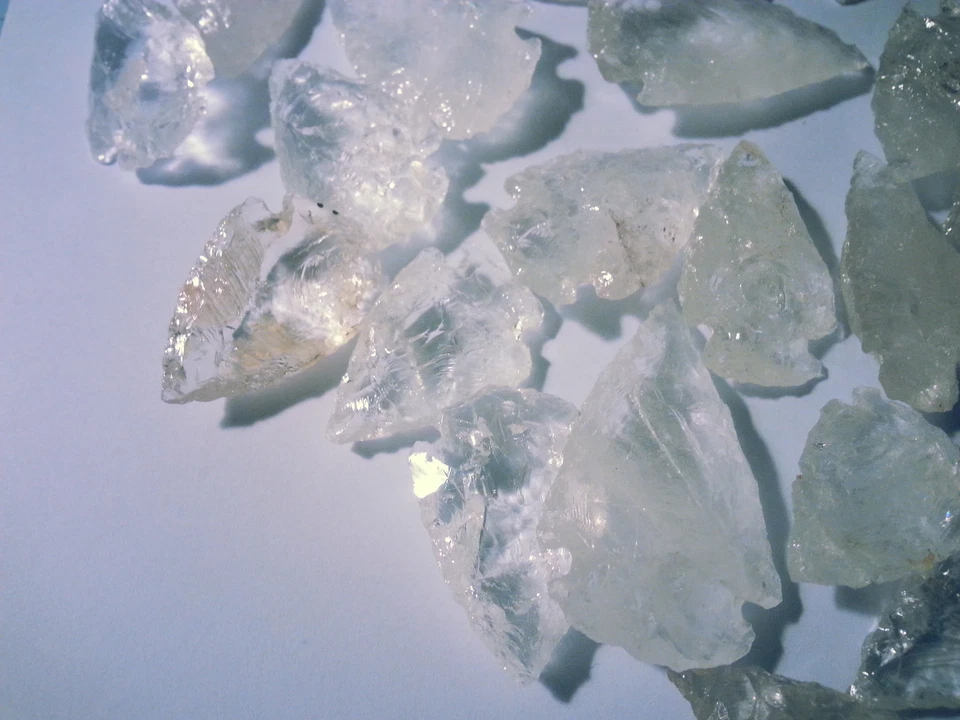 10 Pfeilspitzen arrowheads pointes fleche punta freccia flecha Typ ,, Kristall "