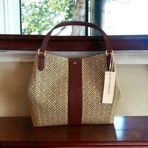 Liz Claiborne Regina 4 Poster Shoulder Bag Tan Maroon Monogram Purse New - Picture 1 of 3