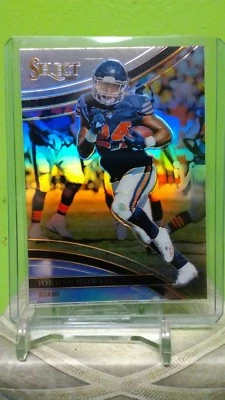 2017 Panini Select Jordan Howard Field Level Silver Prizm #223 Bears/Eagles - Image 1 of 2