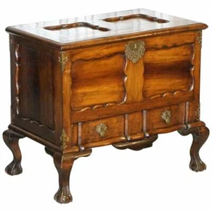LOVELY VINTAGE MAHOGANY ORNATELY CARVED TRUNK CHEST WITH DRAWER CLAW & BALL LEGS - Picture 1 of 12