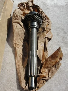 NOS J0906203 Automatic Transmission Input Shaft J Series Jeep Wagoneer J-330 - Bild 1 von 7