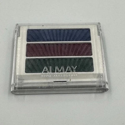 Almay 8-Hour Eye Color Barrymore Blue Eye Shadow Palette - Image 1 of 2