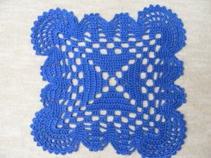 Spitzendeckchen vintage Spitze Tischdecke gehäkelt Deckchen Untersetzer alt Oma - Bild 1 von 1