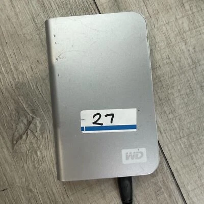 Western Digital WD3200MEB-00 Silver USB 320GB Portable External Hard Disk Drive - Image 1 of 2