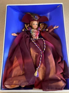 Vintage 1995 Autumn Glory Barbie - Enchanted Seasons Collection - Picture 1 of 7