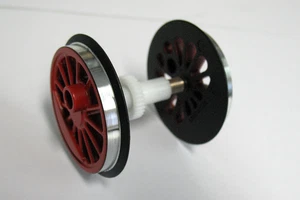 Piko 36178 G Scale BB Geared Wheelset BR194 Red - Picture 1 of 1