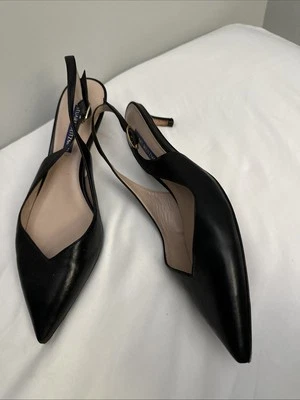 Zapatos de salón para mujer Stuart Weitzman Edith negros talla 7,5 M Foto 1 de 4