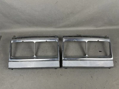 Par de biseles de faros cuadrados cuádruples envolvente OEM Volvo 240 245 244 242 Foto 1 de 4