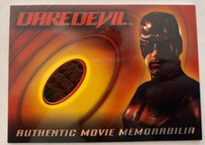 2003 TOPPS BEN AFFLECK DAREDEVIL COSTUME CARD - Stitch Variant 