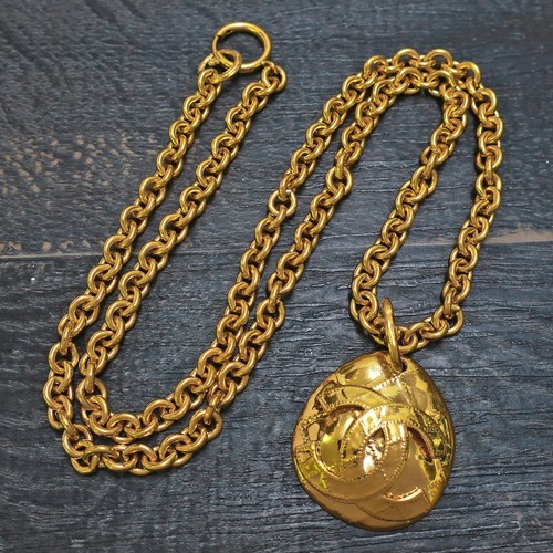 Ciondolo Collana Catena Vintage Placcato Oro CC Logo CHANEL #368c Risaltante