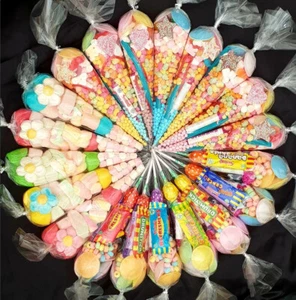 Bolsas de fiesta conos dulces precargadas niños niños cinta/pegatinas retro Marshmello - Imagen 1 de 10