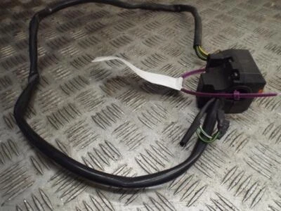 Interruptor lateral derecho Honda GL1200 GL 1200 Goldwing MG9 1984-1985  Foto 1 de 4