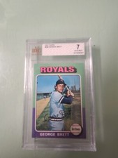 BASEBALL, VINTAGE GEORGE BRETT GRADED CARD