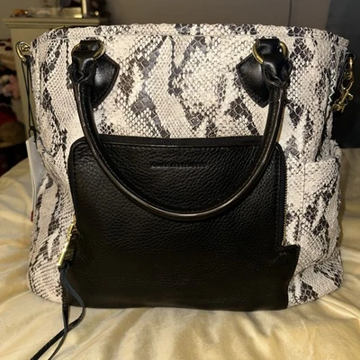 Bolso de Mano Aimee Kestenberg Sunbury Piel de Serpiente Pitón  Cuero Foto 1 de 4