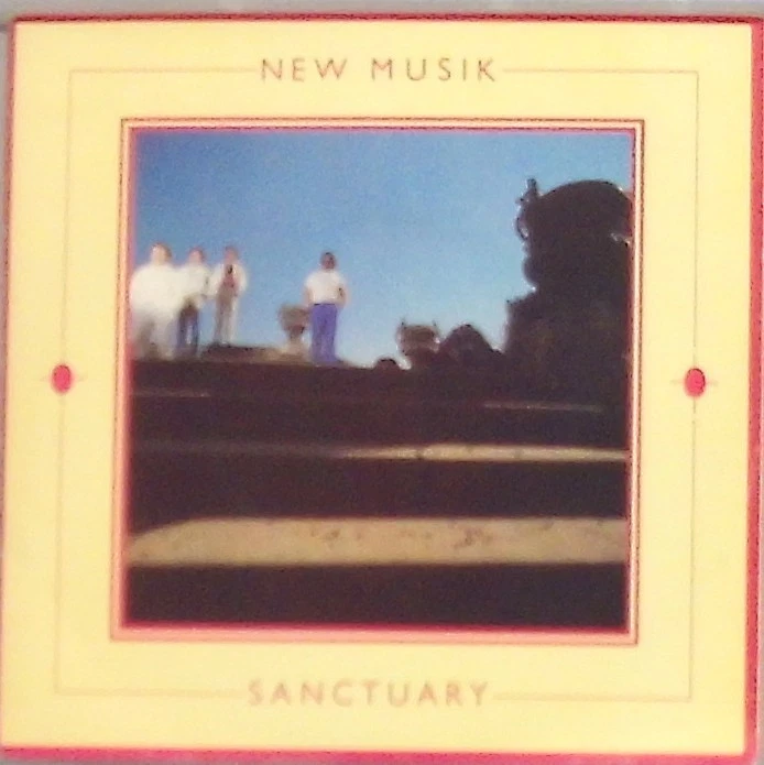 New Musik Sanctuary  / she s a Magazine , Chik Musik , Magazine Music EP - Bild 1 von 1