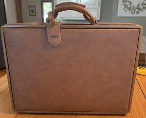 Hartmann Luggage Vintage Hard Side Briefcase with 1 Key Tan Beige - 2 Straps - Picture 1 of 24