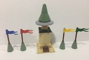 Lego Harry Potter Hogwarts Game Parts Pieces DIVINATION CLASSROOM, 4 HOUSE FLAGS