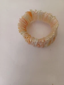 Pink Coral Mother of Pearl Women's Shell Bracelet Stretchy. - Picture 1 of 1