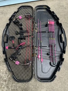 Xplorer Real Tree Bow RH Women Compound Camo Pink Nugent Arrows 🏹 Wickstick Lot - Picture 1 of 23
