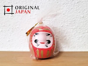 Mini Daruma Doll, 4.5 cm alto - made in Japan GIAPPONE - colore RED SALMON - Foto 1 di 4